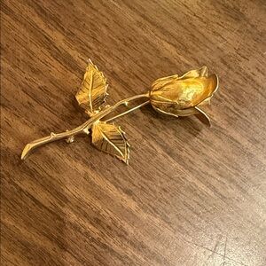 Vintage Giovanni Gold Tone Long Stem Rose Brooch Textured Floral Pin Set